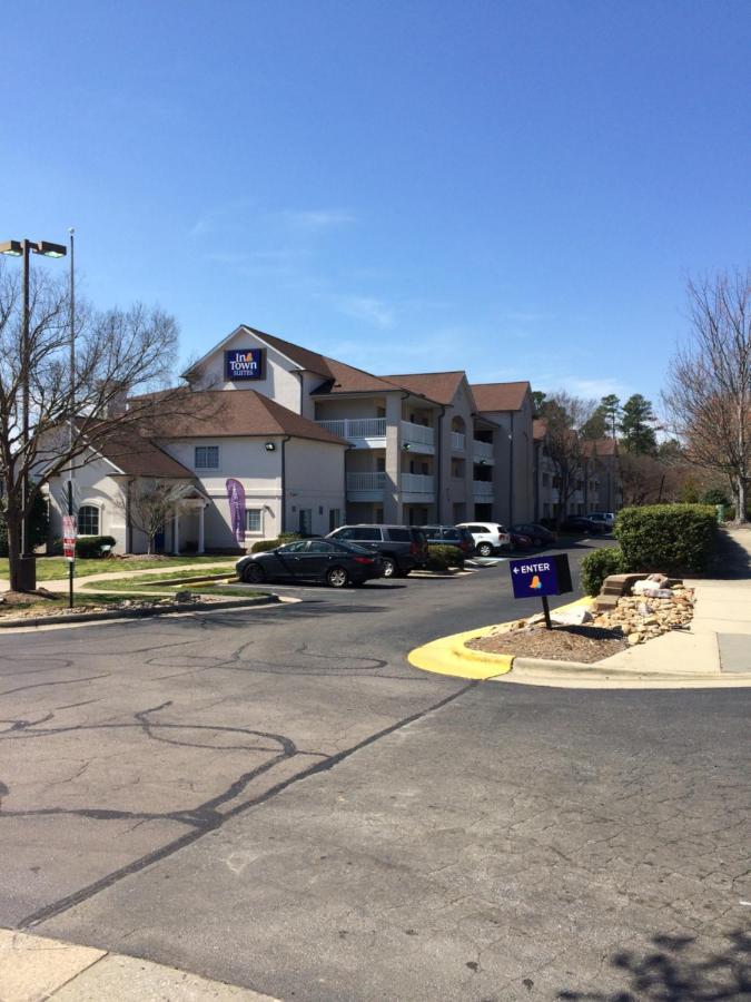 Intown Suites Extended Stay Raleigh Nc- Capital Blvd エクステリア 写真